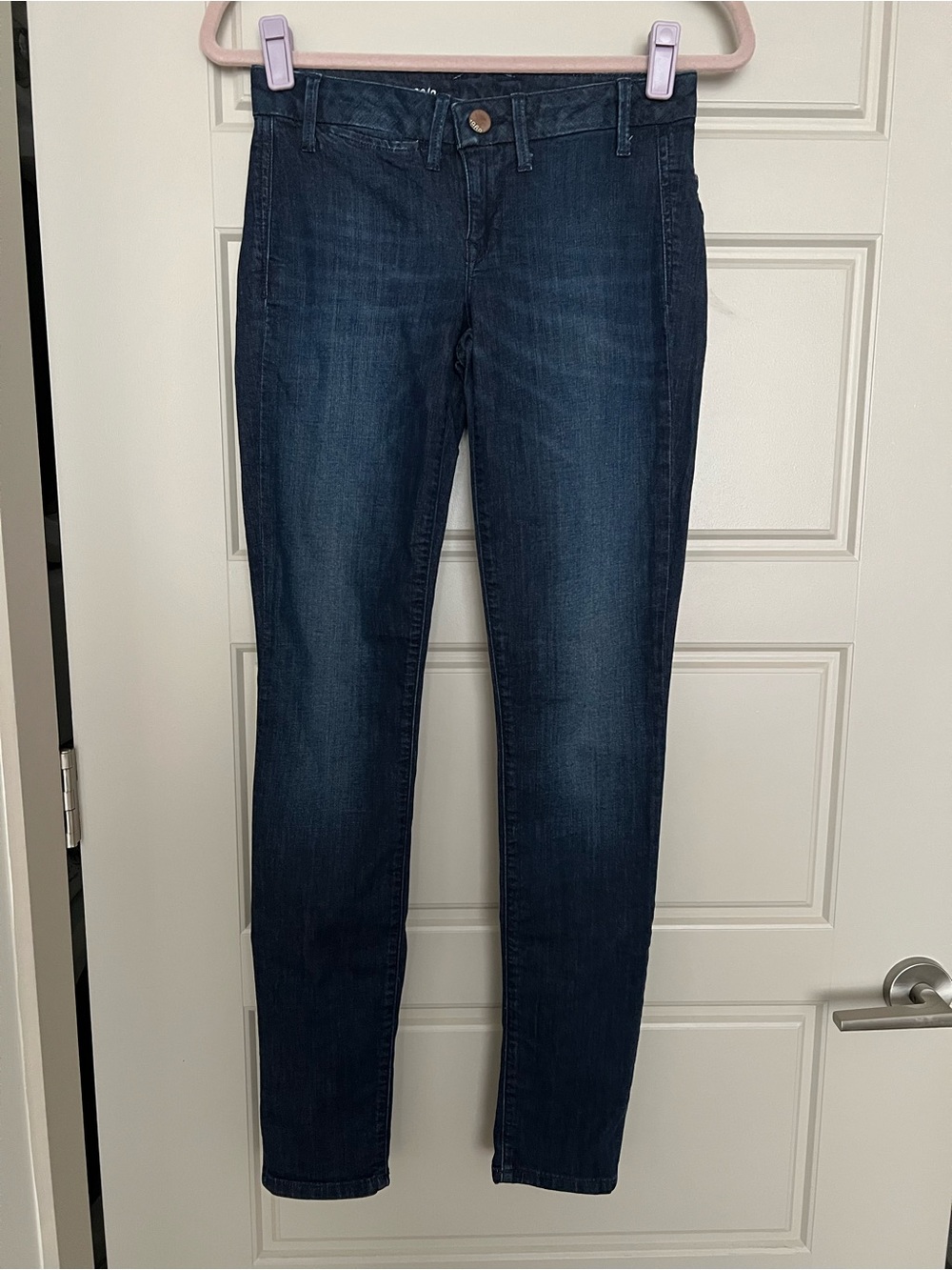 Vintage Y2K Gap 1969 dark wash jean leggings in a 26/2